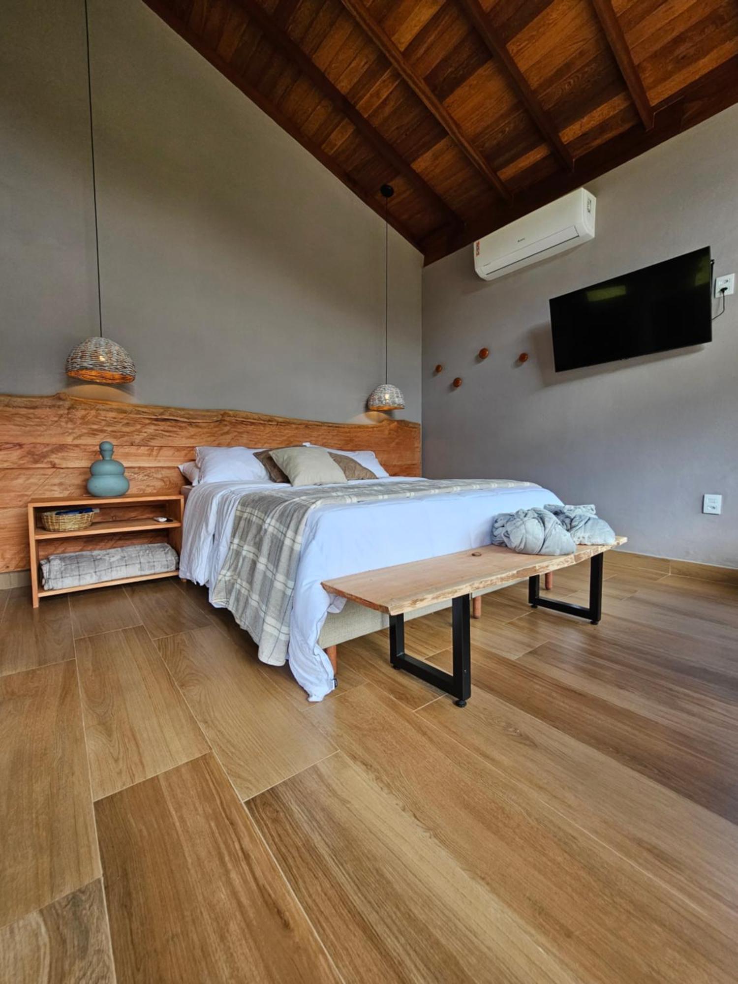 Vila Pinheiro Villa Santa Teresa  Exterior foto