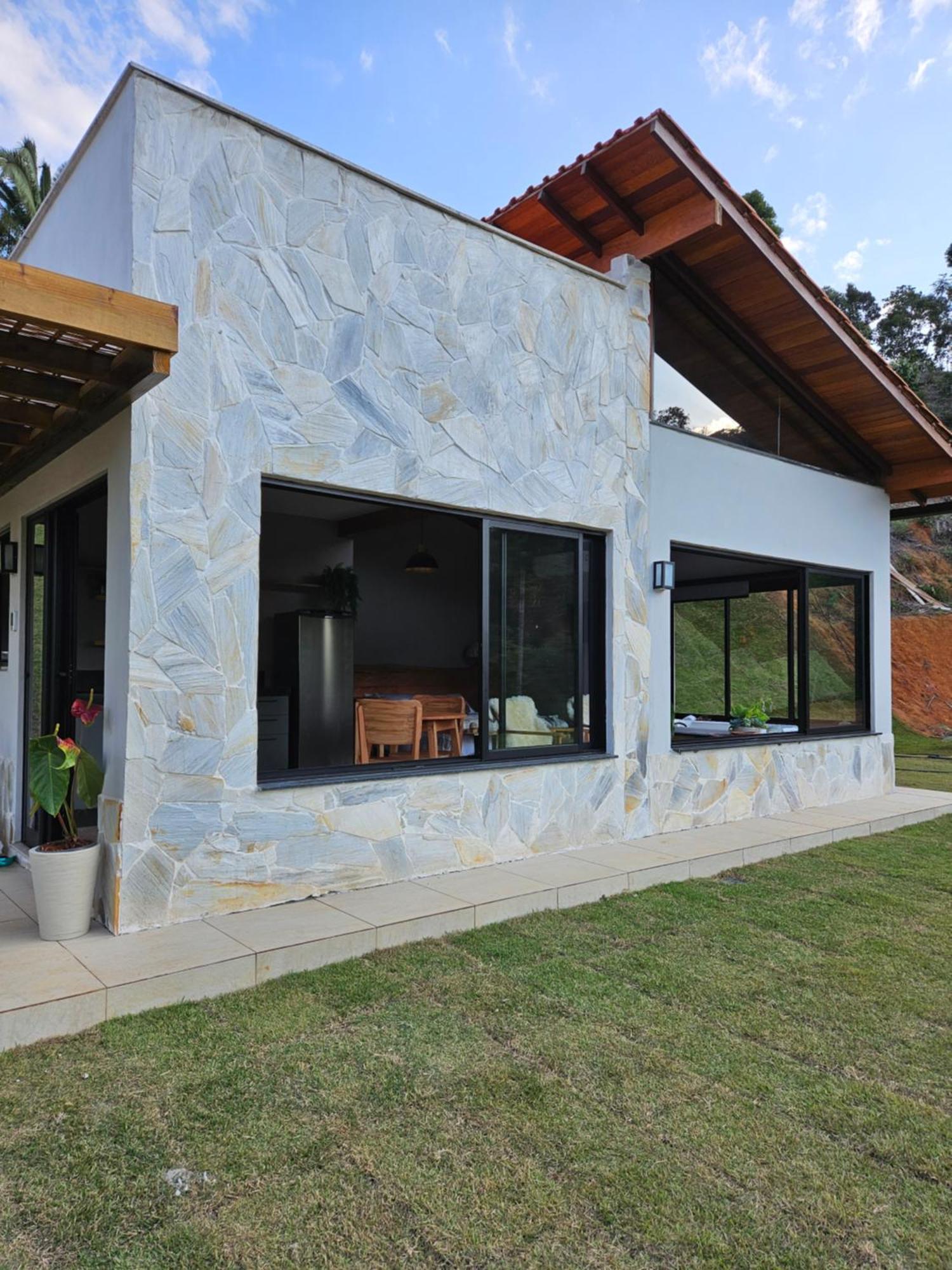 Vila Pinheiro Villa Santa Teresa  Exterior foto